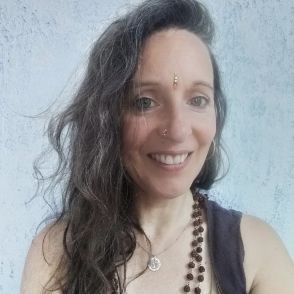 Elodie DAUCOURT, Professeur de Yoga, Yogathérapeute, praticienne chez TYM Bien-Être